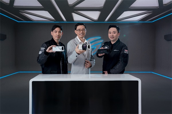 ROG玩家国度推出全新腾讯ROG游戏手机7系列